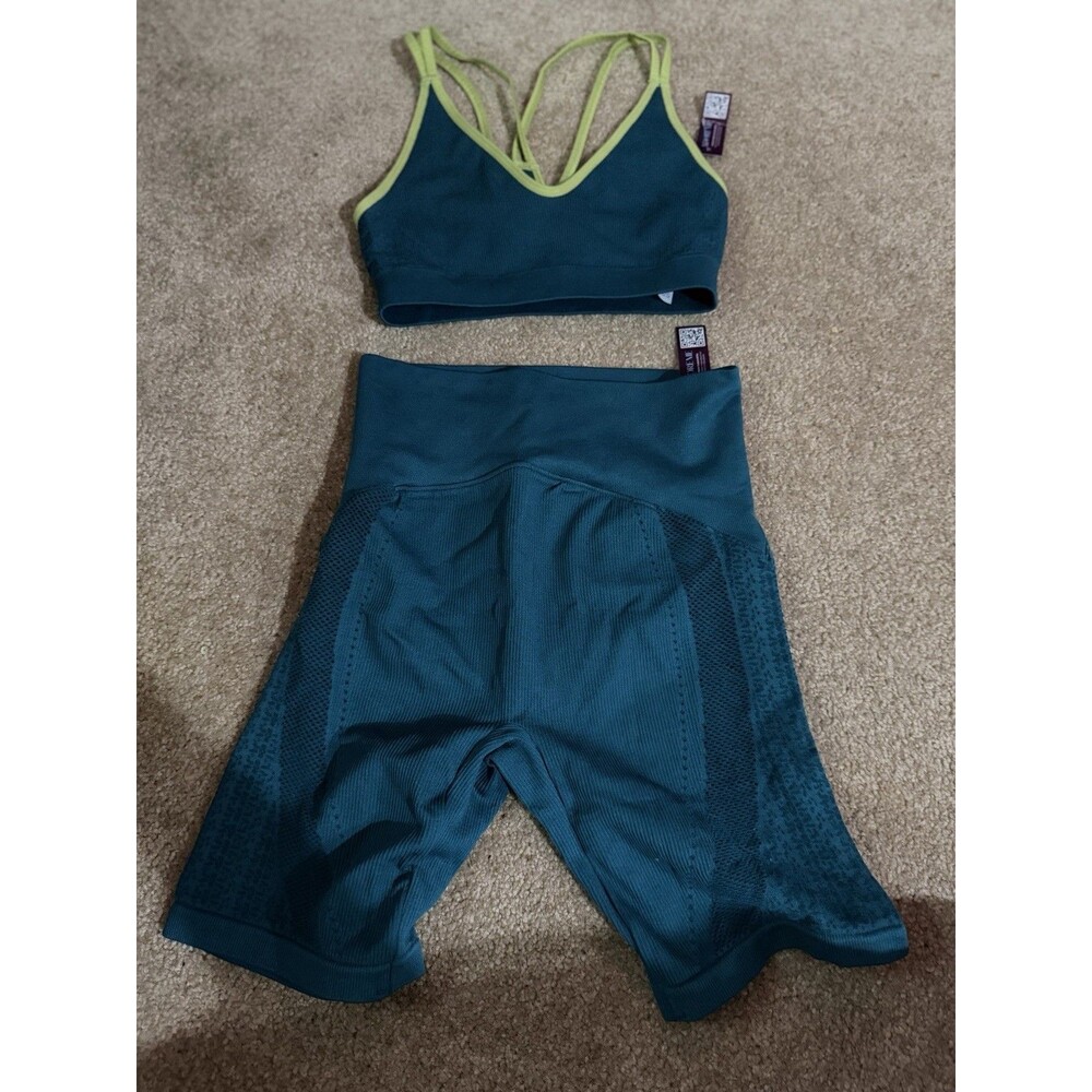 Womens Adore Me Matching Teal Sports Bra & Athletic Biker Shorts Set NWT Size XS